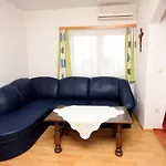 With Parking Space Jadranovo, Crikvenica - 5285 Apartman *
