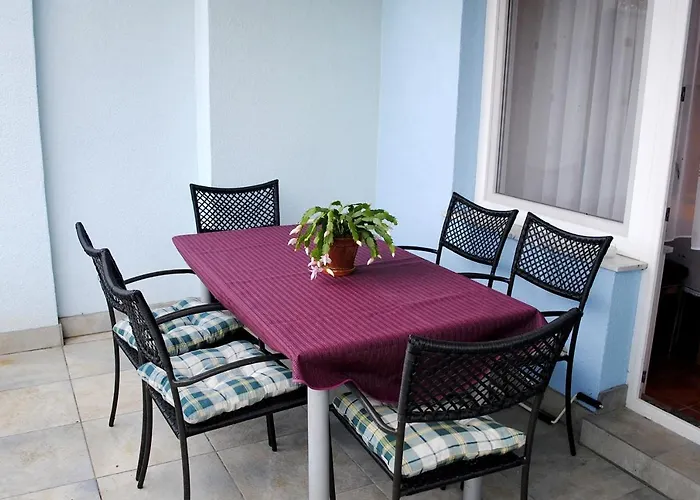 公寓 With Parking Space Jadranovo, Crikvenica - 5285 卓得诺沃